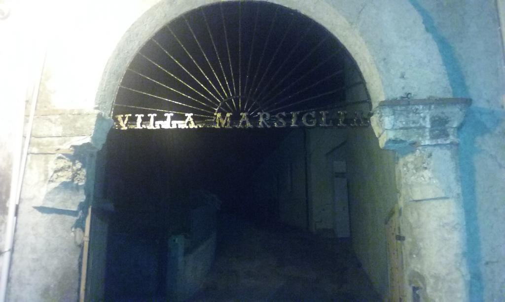 Il Giardino Di Julia B&B Tortora Kültér fotó
