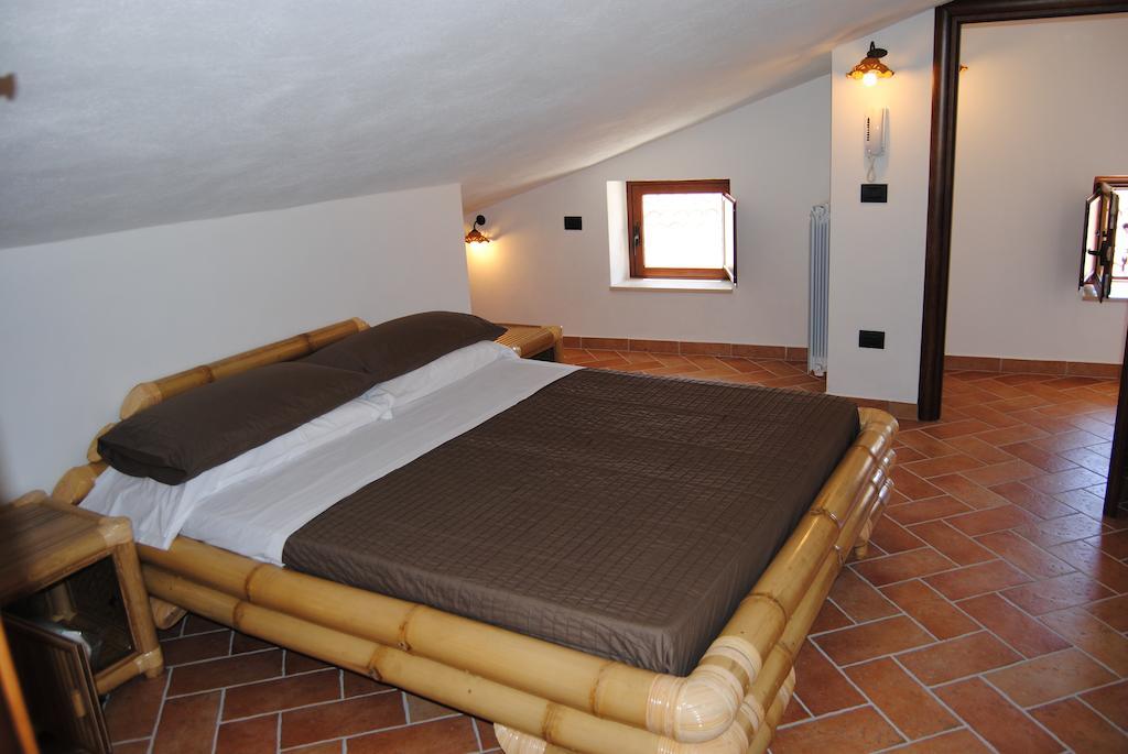 Il Giardino Di Julia B&B Tortora Szoba fotó