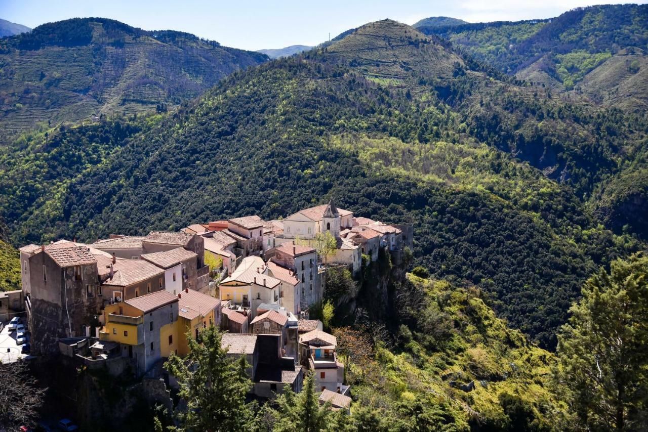 Il Giardino Di Julia B&B Tortora Kültér fotó